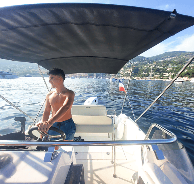 Nice: Visite privé en Bike & Boat 3h Villefranche-Cap ferrat - Saint-Jean-Cap-Ferrat from the water