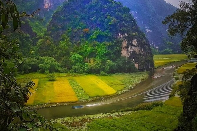 Ninh Binh Full-Day Tour Hoa Lu Tam Coc Cycling, Boat,Buffet Lunch - Why this Hanoi day trip works