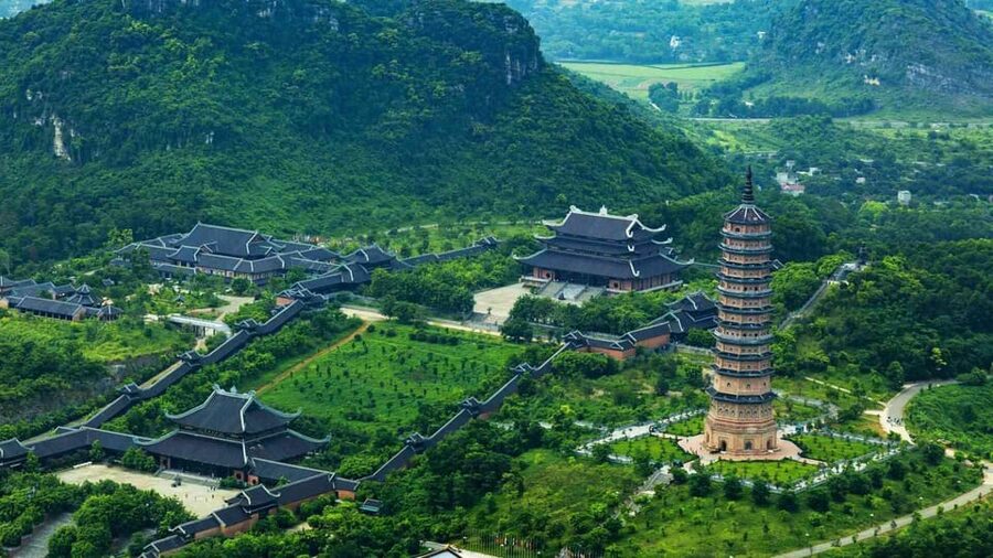 Ninh Binh: Hoa Lu Tam Coc Hang Mua on Limousine and Cycling - Key points at a glance
