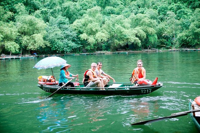 Ninh Binh - Hoa Lu - Trang An - Mua Cave Day Trip: Boat trip, Hiking & Cycling - Mua Cave and the nearly 500-step climb