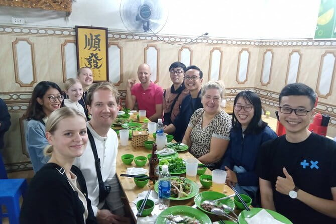 Ninh Binh Trip From Hanoi: Hoa Lu-Mua Cave-Boat-Cycling-Lunch - Who should book this experience
