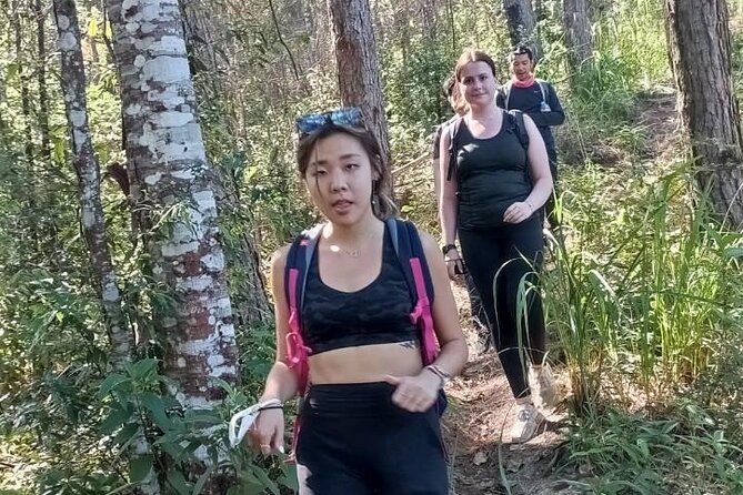 "No.1 Chiang Mai: Suthep N. Park Leisure walks & Mountain Biking" - Cycling down from the highlands