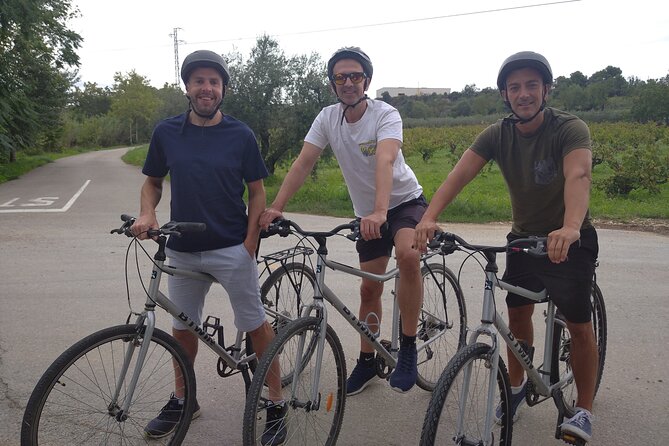Paella Class, Winery & Bike Ride - Free Hotel Pickup from Sitges - Small details that improve the day