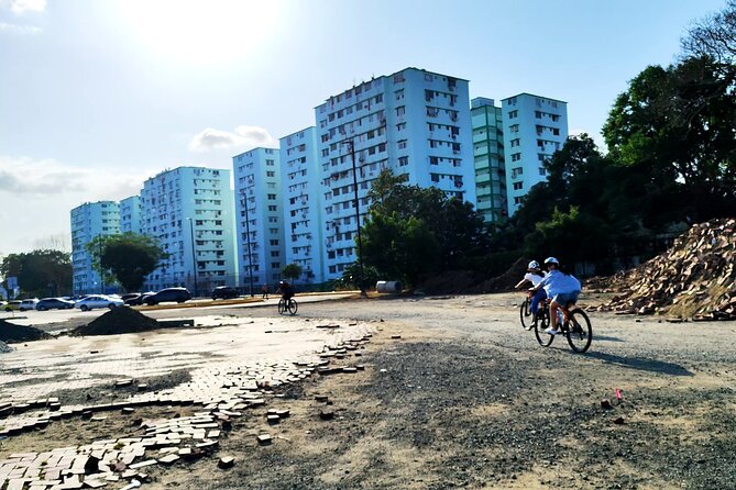 Panama Canal Zone Bike Tour By Paradox Experience - Hearing the guide while you ride