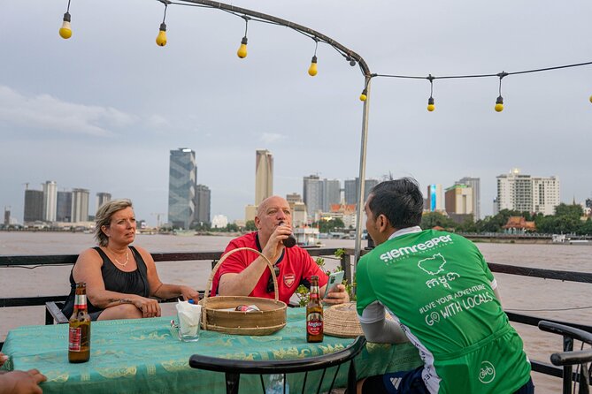 Phnom Penh Bike & Boat Sunset Tour / E-Bike Available - A Four-Hour Ride Beyond Phnom Penh