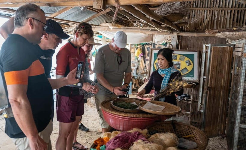 Phnom Penh: Bike & Boat Tour / E-Bike Available - Stilted houses and a traditional village