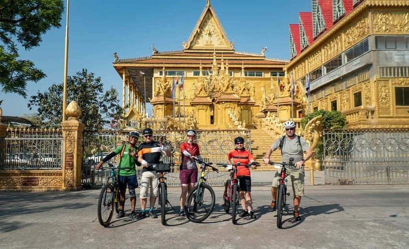 Phnom Penh: Bike & Boat Tour / E-Bike Available - Is $55 good value?