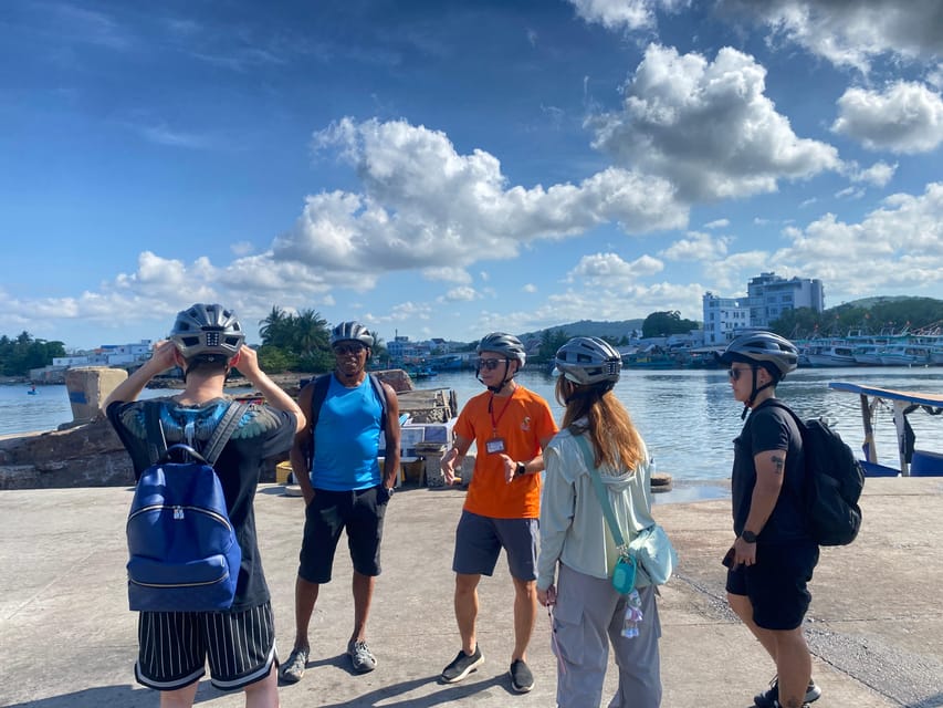 Phu Quoc: Morning Cycling Tour with Local Guide - Duong Dong Fishing Village and the work behind the food