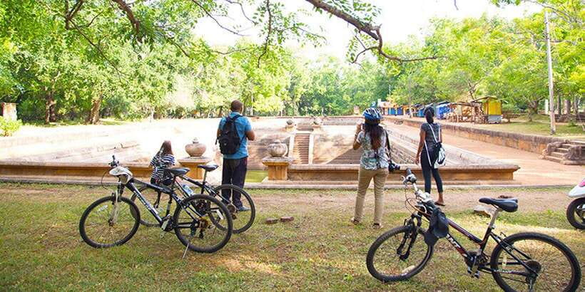 Polonnaruwa: All Inclusive Ancient City Guided Cycling Tour - What the guide adds to the ruins