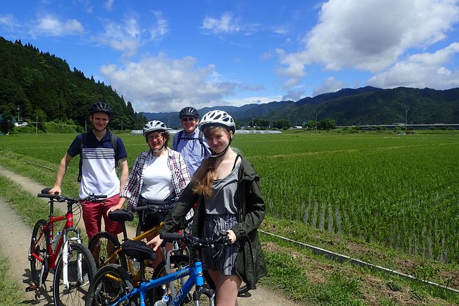 Private Afternoon Cycling Tour in Hida-Furukawa - What is included, and what should you bring?