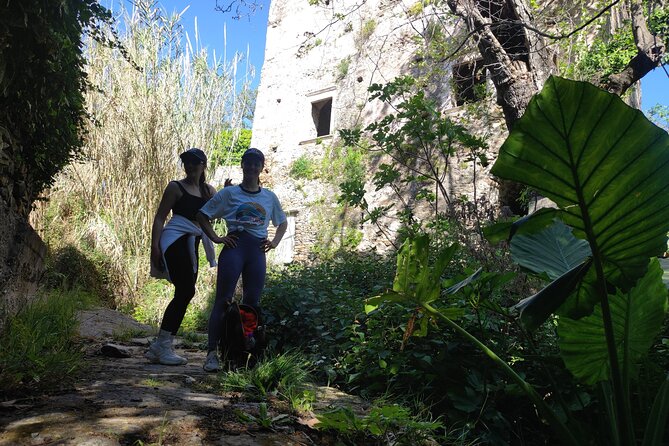 Private Bike and Hike Tour in Naxos - What the guide adds