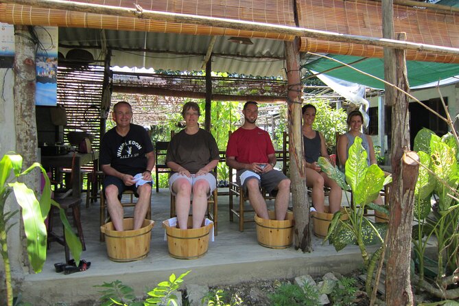 Private Cycling Tour in Rural Hue with Farming Experience - Thanh Toan Bridge, market, and village temples