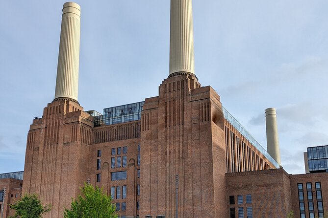Private E-Bike Cycling Tour Destination London - Cricket at The Kia Oval