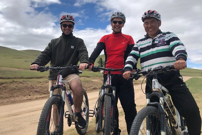 Private Full-Day Cycling Tour from Ulaanbaatar - A high-country picnic at 1,750 meters