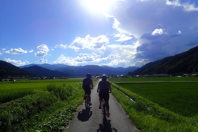 Private-group Morning Cycling Tour in Hida-Furukawa - What the route does especially well