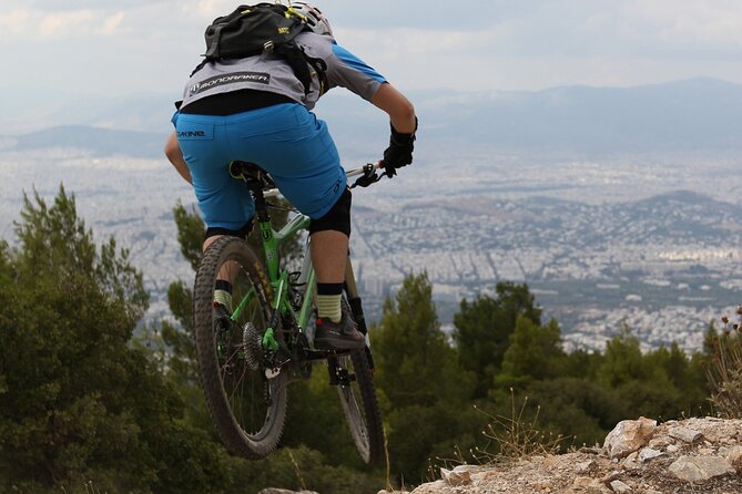 Private Mountain Bike,Trail Ride Tour of Mount Ymittos, Athens. - Meeting Alessio and getting to the trail