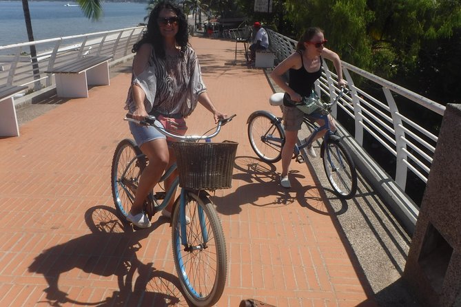 Private Tour in El Malecon Boardwalk Bike Ride - What the private format really adds