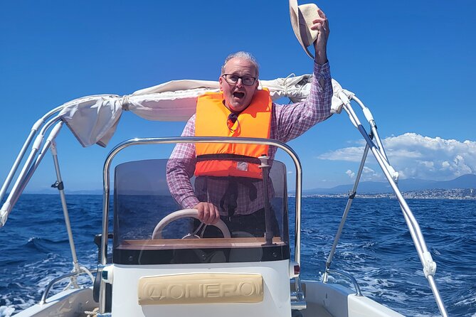Private Tour of Nice by Bike and Boat - Boat size, commentary, and comfort