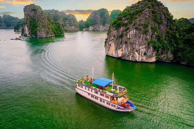 Pu Luong 3-Day Adventure: Trekking, Cycling & Local Cooking Class - What the guides add to the trip