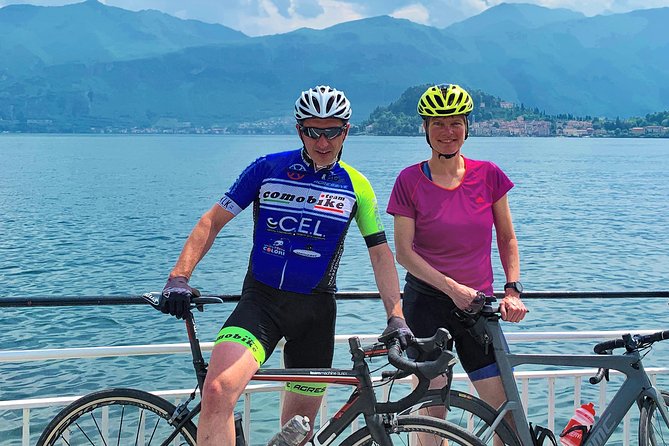 Road Bike tour in Lake Como & Bellagio - Riding past Cernobbio and its villa