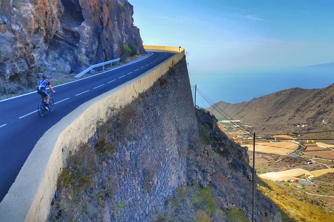Road Cycling Tenerife - Los Gigantes Route - The 10-kilometer climb to Tamaimo