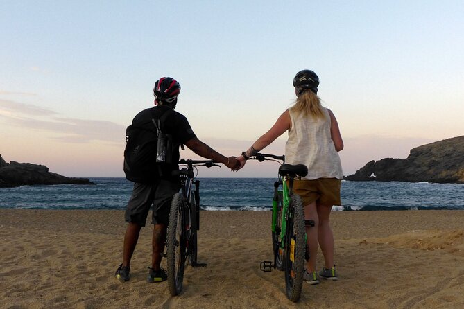Romantic Cycling Tour with Private Picnic at the beach - Who should book this Mykonos cycling tour?