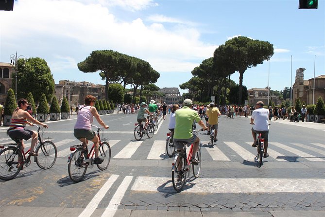 Rome Highlights Bike Tour 3 Hour City Cycling Experience - Starting at Via Cavour and the Roman Forum