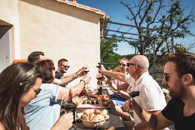 Saint-Emilion Electric Bike Day Tour with Wine Tastings & Lunch - 9:30 am pickup from central Bordeaux