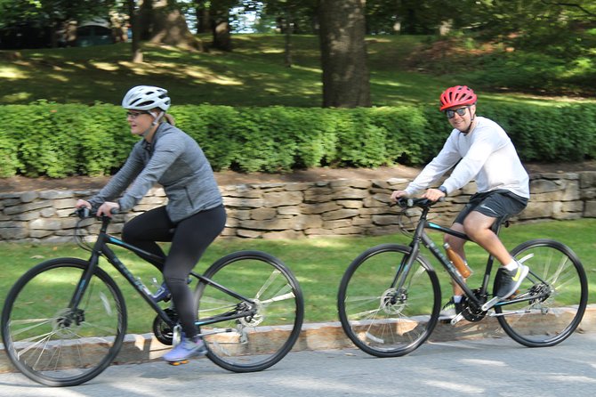 Saint John Highlights & History Cycling Tour - Starting in Rockwood Park