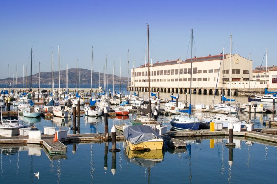 San Francisco: Golden Gate Bridge to Sausalito Cycling Tour - Crissy Field and the Warming Hut