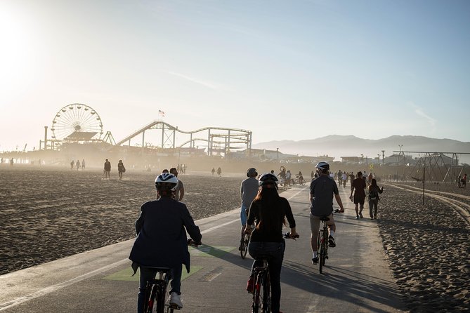 Santa Monica and Venice Beach Bike Adventure Tour - Legal graffiti walls and outdoor art