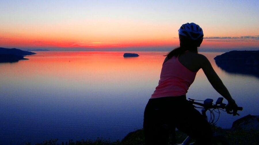 Santorini: Electric Mountain Bike Adventure - Megalochori and a proper food-and-wine pause