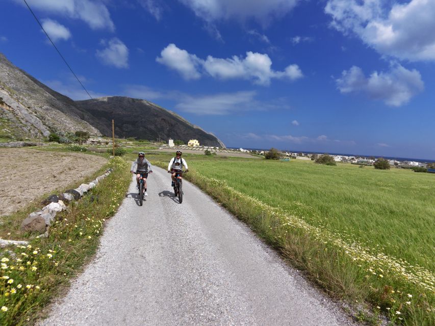 Santorini: Electric Mountain Bike Adventure - Back to Vlichada and time for the sea