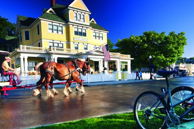 Scenic Mackinac Island: A Self-Guided Cycling Audio Tour - A flexible ride beyond Mackinac Island’s crowded port