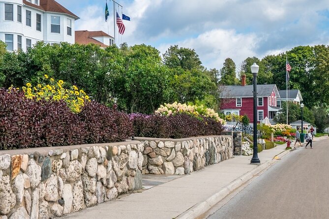 Scenic Mackinac Island: A Self-Guided Cycling Audio Tour - What the $9.99 price really covers