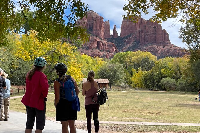 Sedona Cathedral Rock E-Bike Adventure - Crescent Moon Picnic Site and the first views
