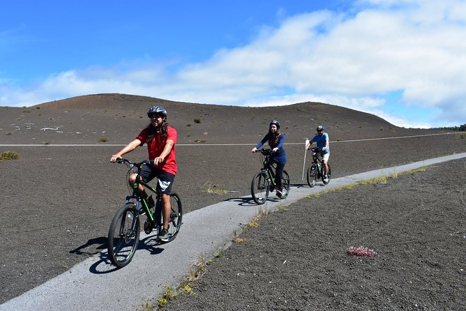 Self-Guided GPS Audio E-Bike Tour Hawaii Volcanoes National Park - Crater Rim Riding and the First Views