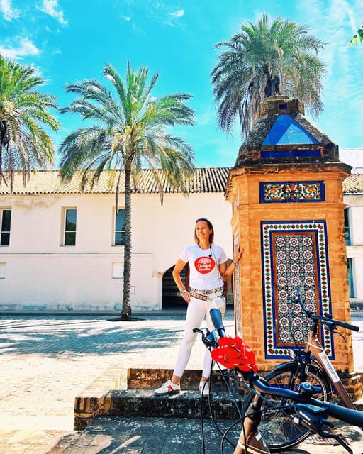 Seville: Dutch Cycling Highlights Tour with local guide - What the three-hour format really gives you