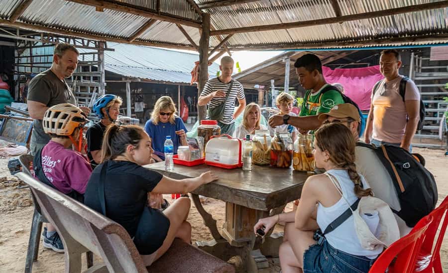 Siem Reap: Guided Countryside Bike Tour - What the $35 price includes