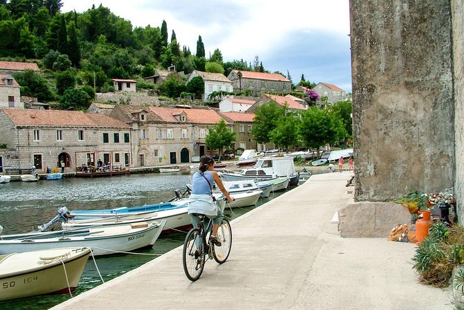 Sipan Island Cycling - Starting at Gruž Harbour at 9:30 am