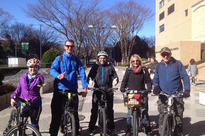 Small Group Cycling Tour in Tokyo - Zojo-ji and Tokyo Tower in one view