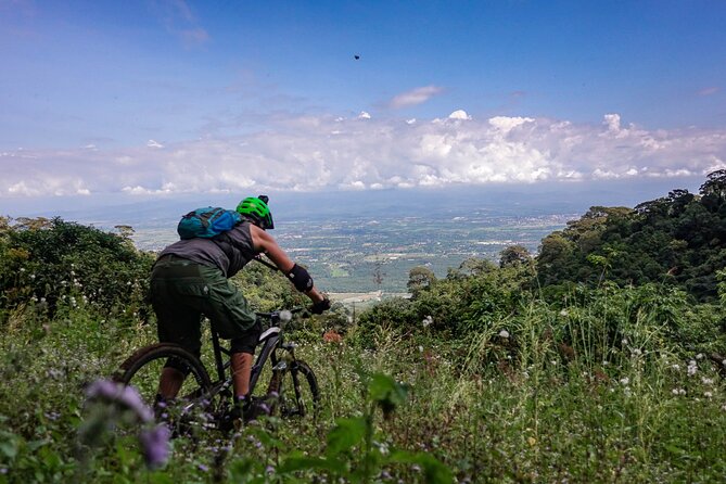 Smoke on the Water Trail Mountain Biking Tour Chiang Mai - Practical details before you book