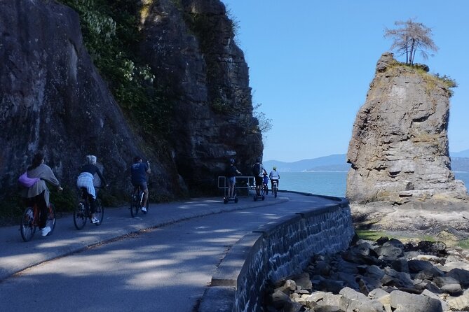 Stanley Park Bike Adventure with Lux Car Pick Up Affordable Easy - Entering Stanley Park by bike
