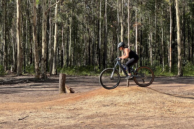 Sydney Electric Mountain Bike Guided Tour - Safety gear and the guide’s role