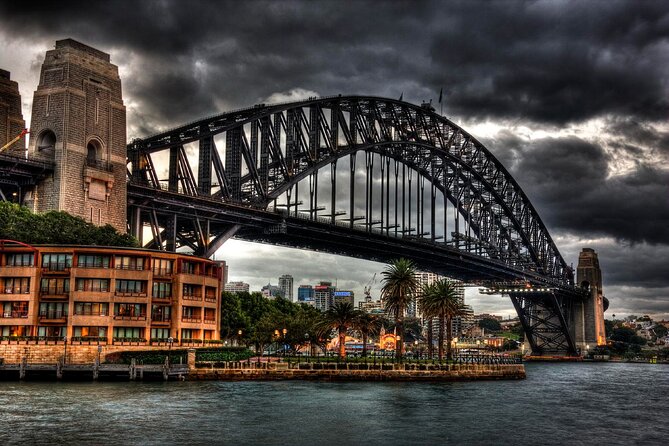 Sydney Private Half-Day Cycling Exploration - Royal Botanic Garden and Mrs Macquarie’s Chair
