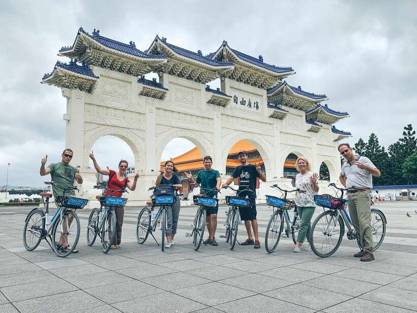 Taipei: 4-Hour Morning City Cycling Tour with Breakfast - Key things to know before you ride