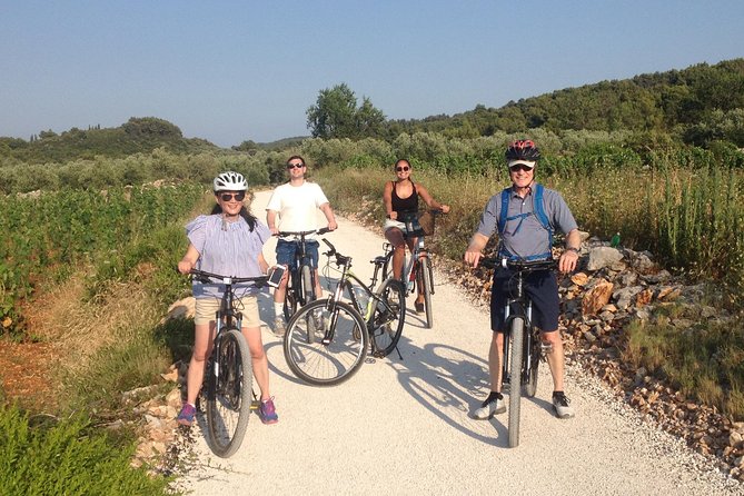 Taste of Korcula by Bike Tour | Korcula Wine & Food Tasting - Riding through Lumbarda’s vineyards and olive groves