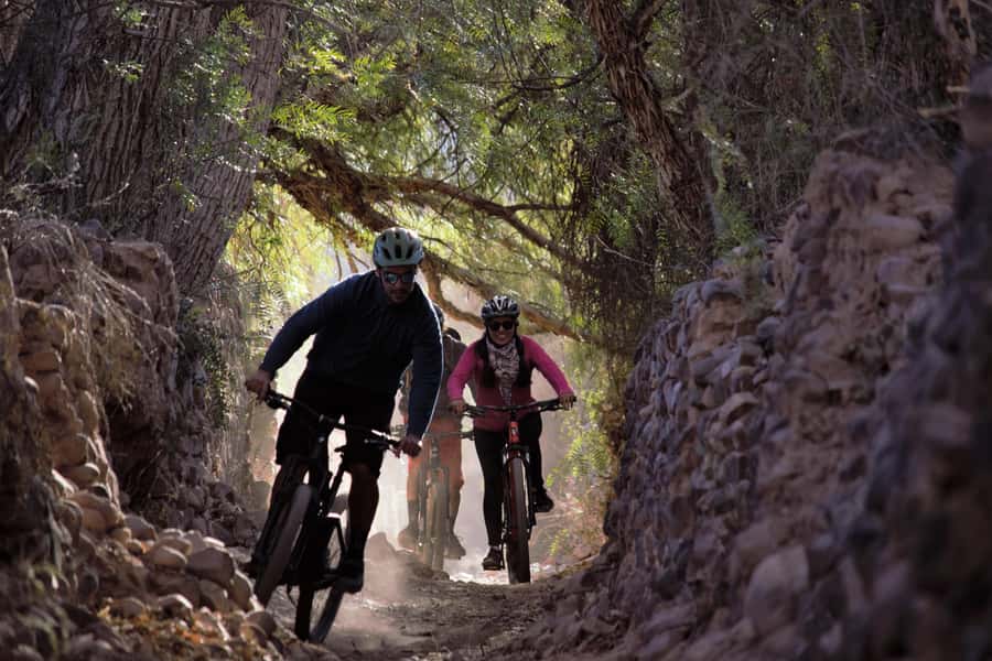 Tilcara: 2 hours cycling tour trough the rural area - Gravel roads, climbs, and flowing descents