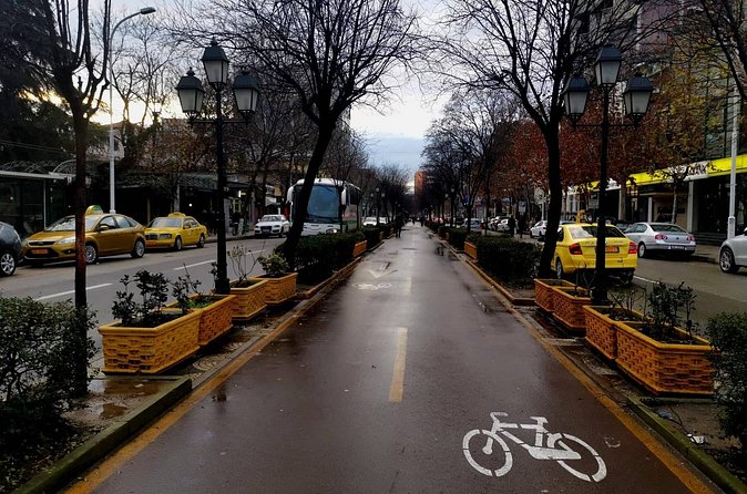 Tirane city bike ride - The mosque near Skanderbeg Square