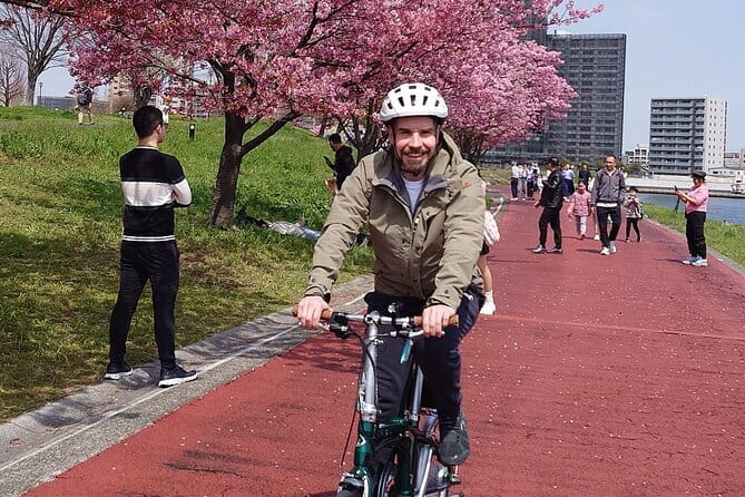 Tokyo Non-Touristy Local Private E-bike Cycling Tour from Asakusa - Imado Shrine and its lucky cats
